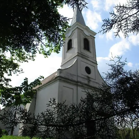 בית הארחה Vendeghaz 3*