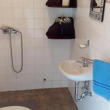 Vendeghaz בית הארחה