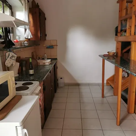 Vendeghaz Konukevi
