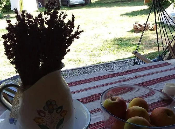 Vendeghaz 3* Helesfa